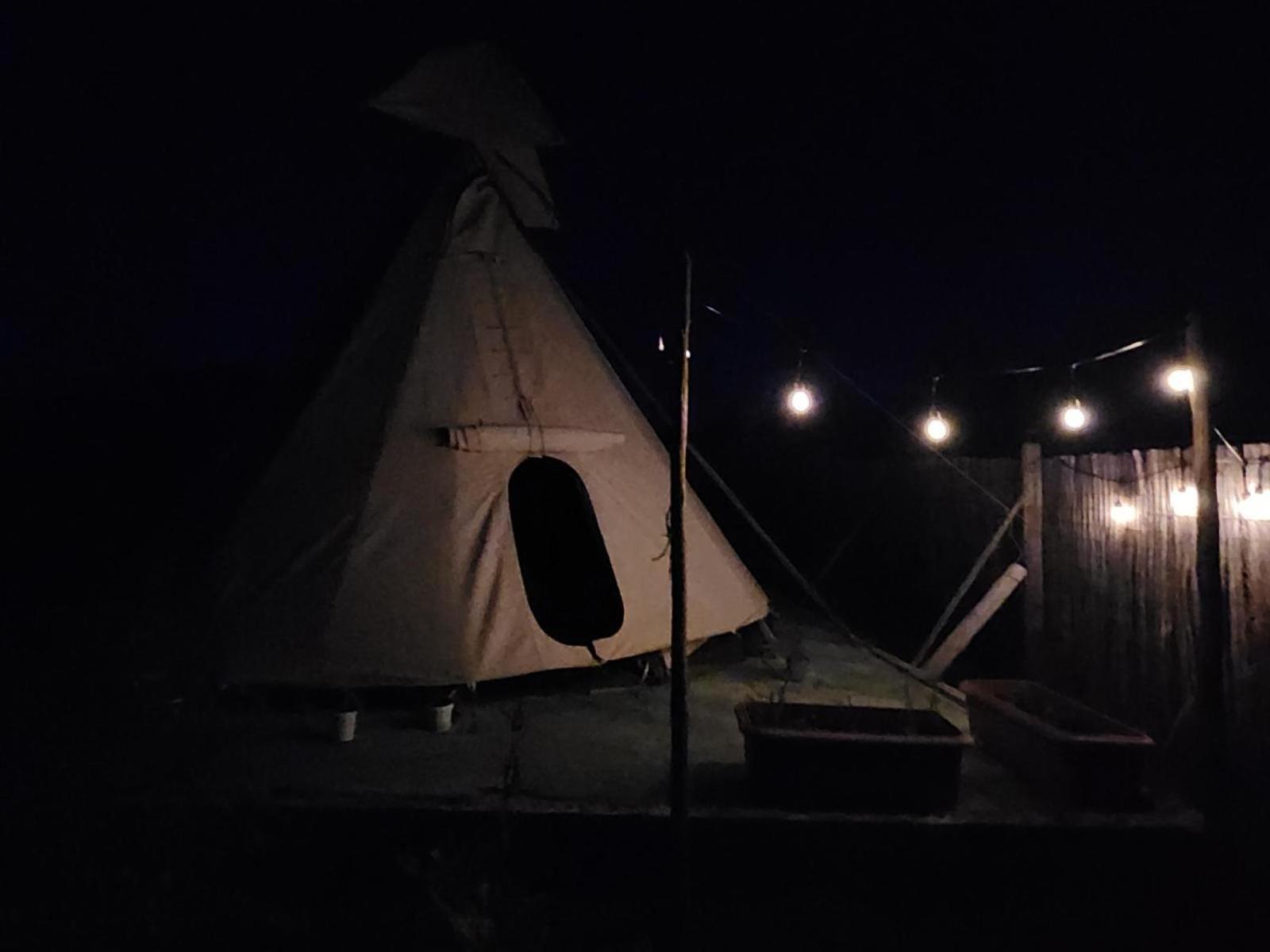 Tsitsikamma Wolf Sanctuary Eco Cabins & Teepees Stormsrivier Quarto foto